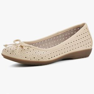 Cliffs by White Mountain Cheryl Buttercream Ballet Flat, Size 8.5